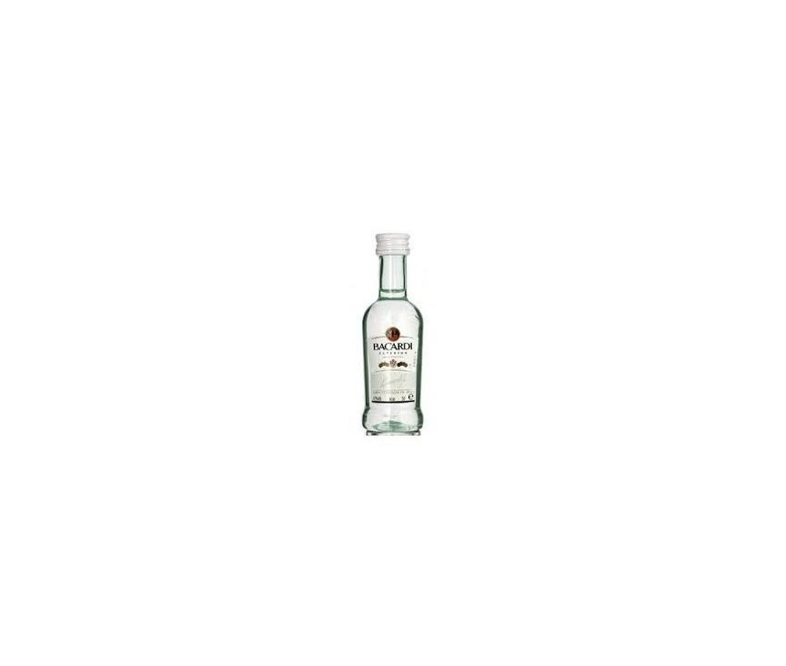 miniatura ron bacardi